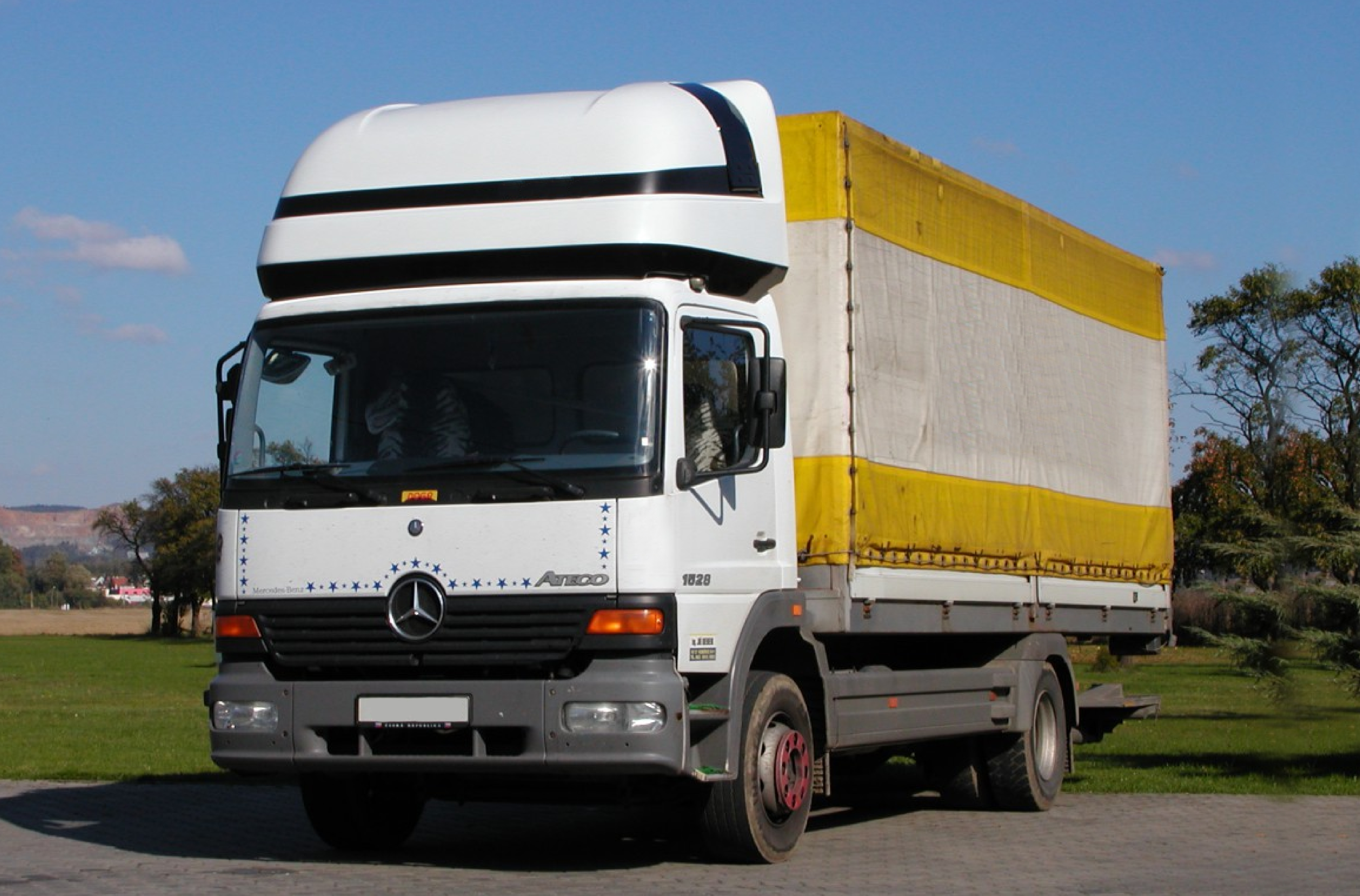 Cabina Dormitorio Mercedes Atego