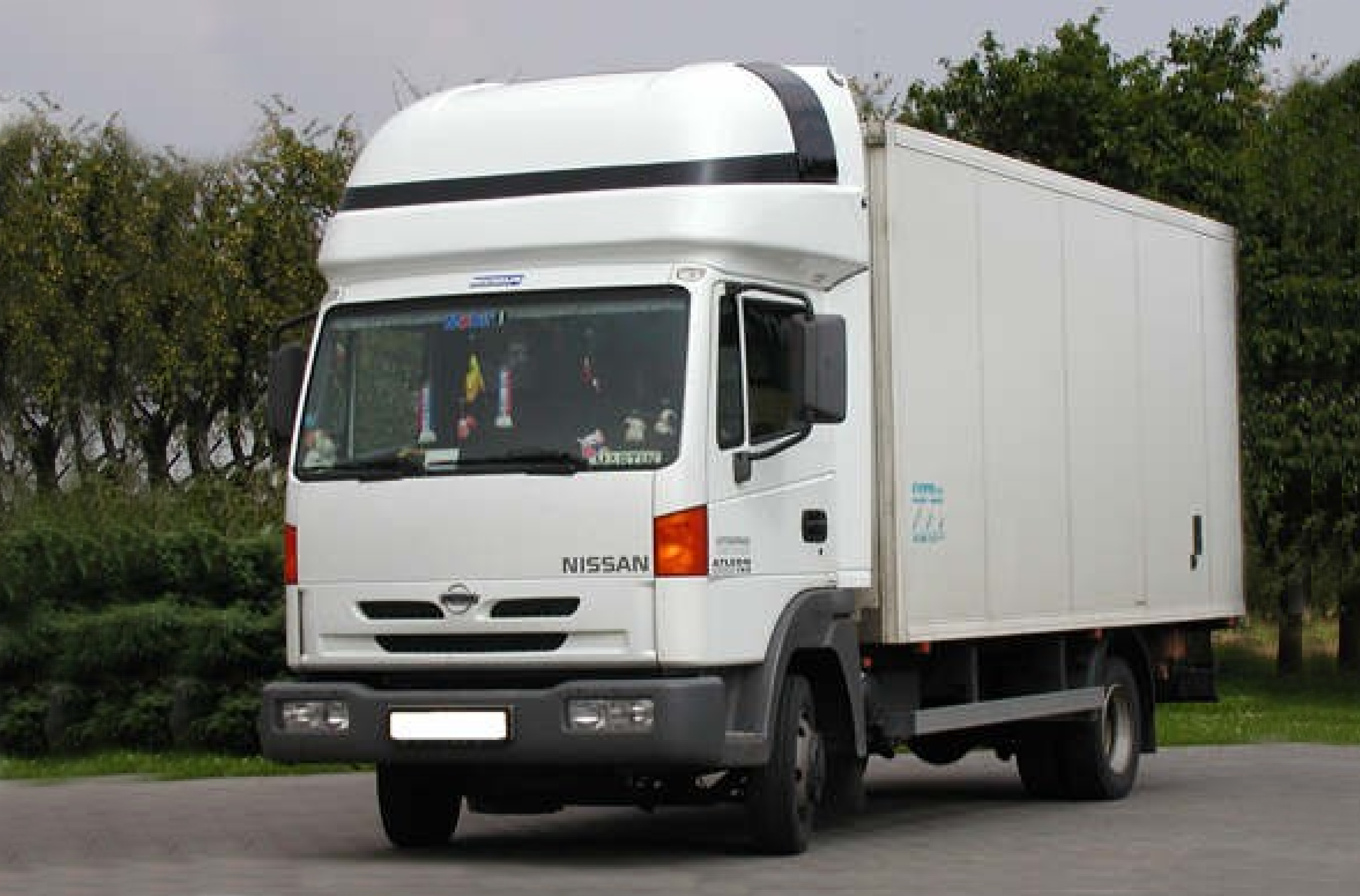 Cabina Dormitorio Nissan Atleon 110